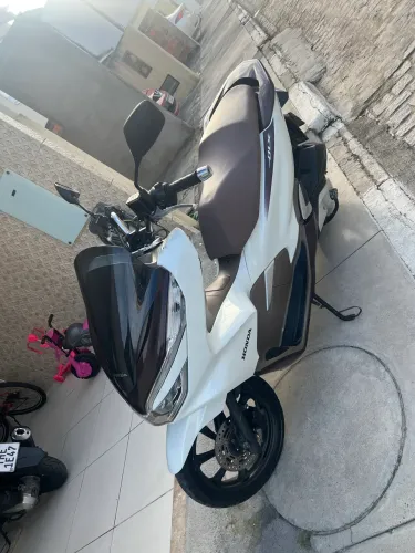 PCX DLX CONSERVADA