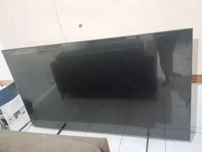 Tv Samsung 85"polegadas Com defeito