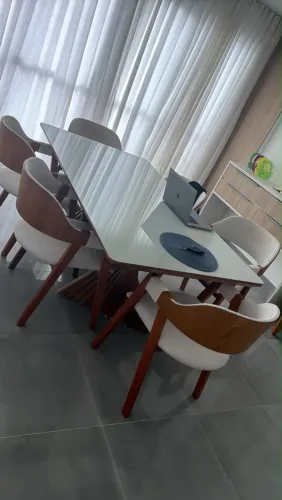 Mesa de Jantar - 6 Lugares