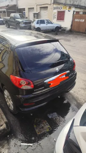 Peugeot 207 X-line 1.4 Flex 8V 3P 2010