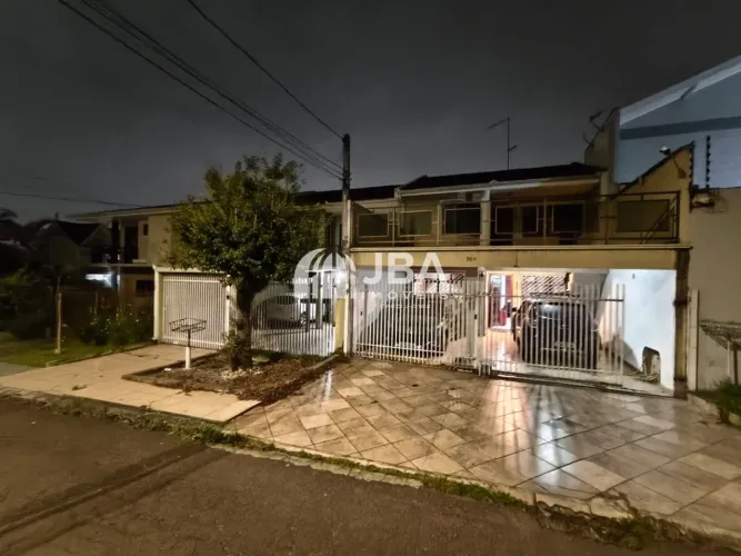 SOBRADO DUPLEX NA MELHOR LOCALIZAÇÃO DO CAJURU