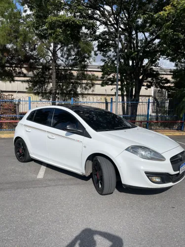 Fiat Bravo Sporting 1.8 Dualogic Flex 16V 5P 2016