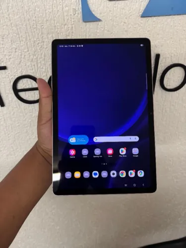 Tablet Samsung - ?GalaxyTab S10 FE - RAM 6 GB - Armazenamento 128 GB - 10,9P