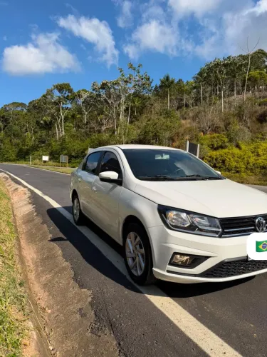 Volkswagen Voyage 1.6 MSI Flex 16V 4P AUT 2022