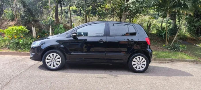 Volkswagen Fox 1.0 MI Total Flex 8V 5P 2014
