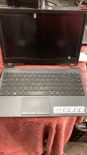  Notebook VAIO - Para peças ou reparo (sem placa-mãe)
