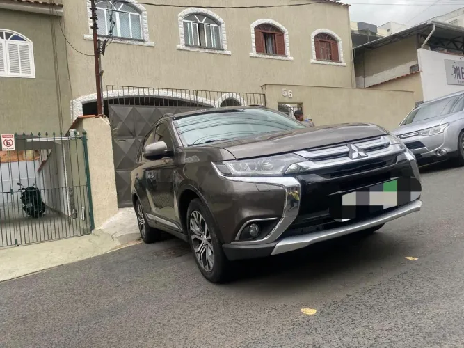 Mitsubishi Outlander 3.0/ GT 3.0 V6 Aut. 2016