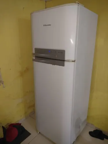 Geladeira Electrolux