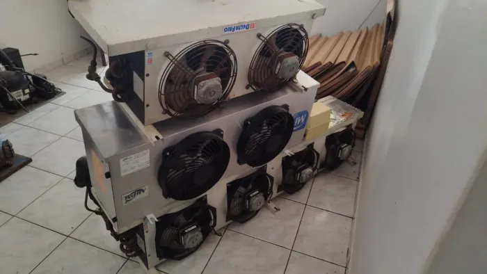 Câmara Fria - Congelamento e Resfriamento