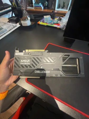 RX 9070 XT 16GB Asrock Challenger