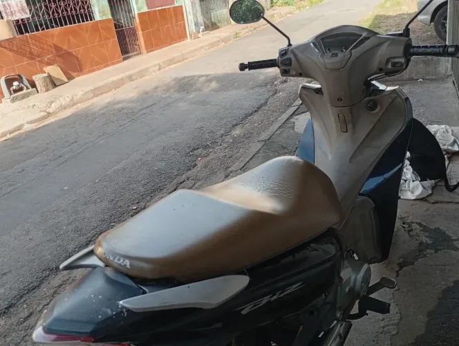 Biz 125 conservada