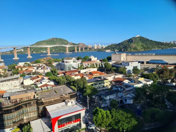 Lindo apartamento de 3 quartos para venda na Enseada do Suá, Vitória, ES REF: AP01897