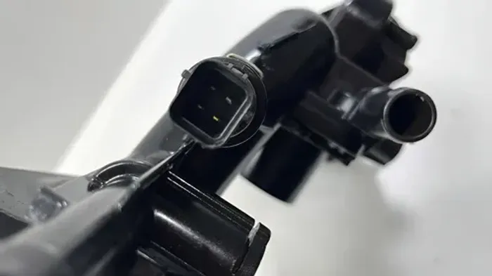 Carcaça Válvula Termostática Azera Santa Fé 3.5 2010 Á 2020