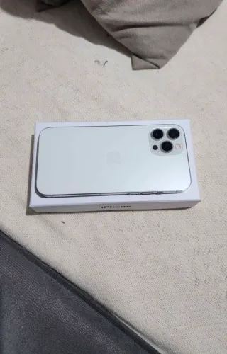 IPHONE 12 PRO MAX BEM CONSERVADO