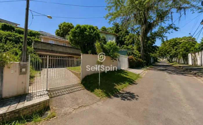 Casa com 3 dormitórios para alugar no Maravista - Niterói/RJ