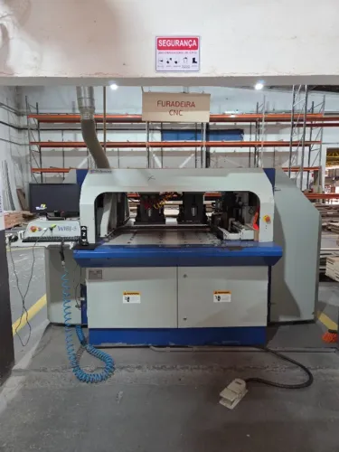 Centro de Furação marca GIBEN Modelo WIBJ
