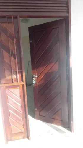 Aluga se casa em cidade verde 