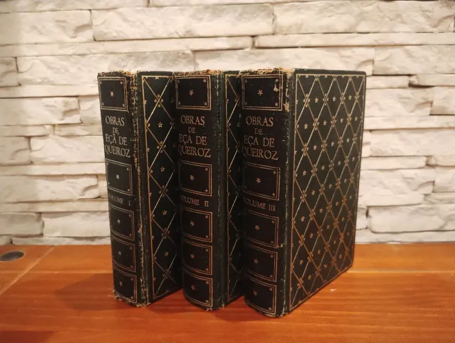 Coleção de Livros Obras de Eça de Queiroz