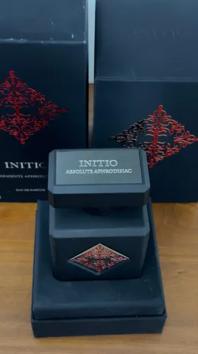 Absolute Aphrodisiaque Initio parfums