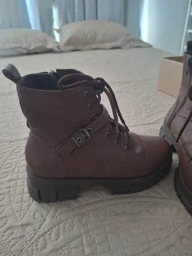Bota 36