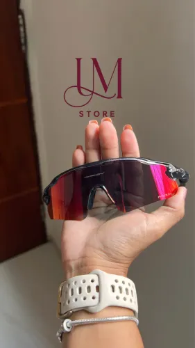 Óculos esportivo Oakley