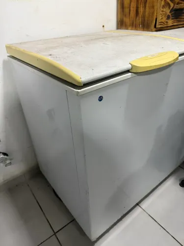 Freezer vertical e horizontal metal frio