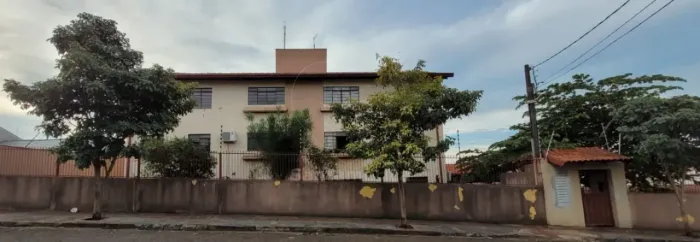 Apartamento com 2 quartos para locação no Condomínio Habitacional Moradias Cabo Frio III,