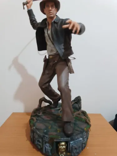 Indiana Jones 1/4 Legacy Replica Iron Studios 