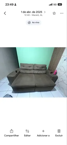 Vendo sofá retrátil 3 lugares.
