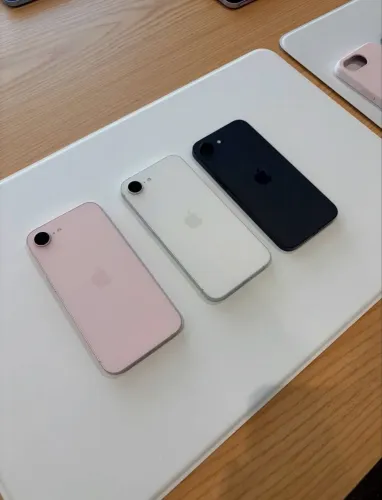 iPhone 17e 256GB NOVO - A PRONTA ENTREGA (TODAS AS CORES)