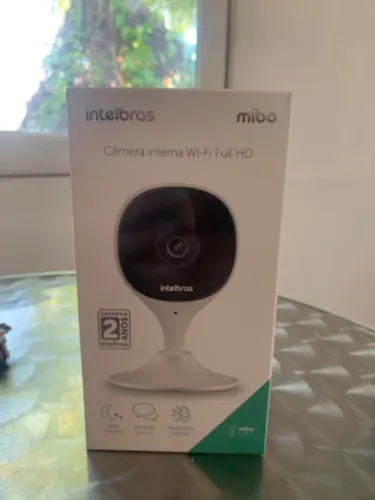 Câmera interna Wi-fi Intelbras Nova