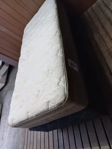 Cama.box de solteiro