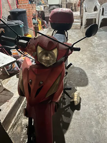 Moto Shineray Phoenix. 