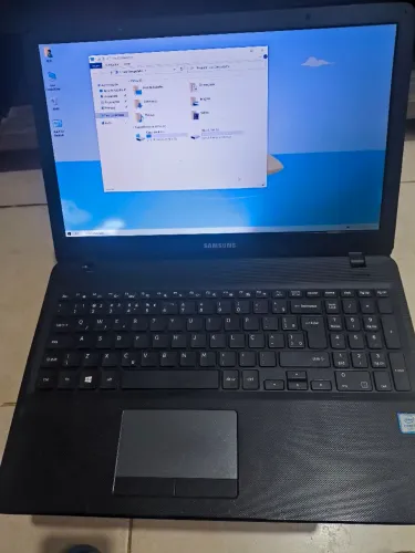 Notebook Samsung np300e i3 6gb 500hd