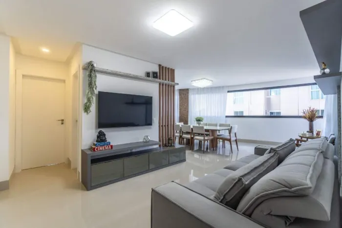 Apartamento mobiliado com 4 suítes em Balneário Camboriú