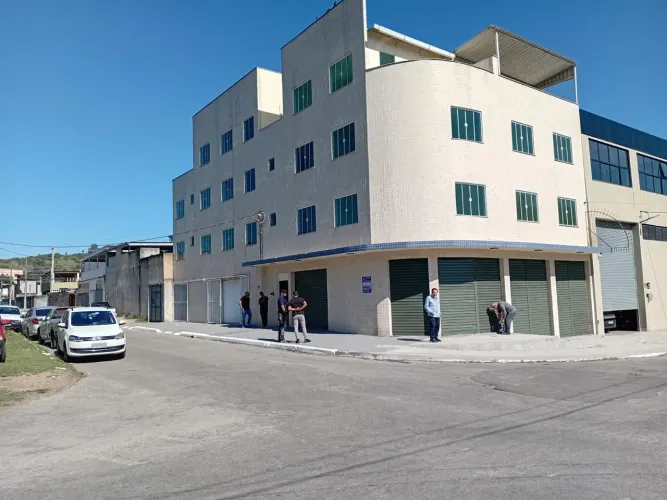 Apartamento à venda na Rua Borboletas, São Cristóvão, Queimados - RJ