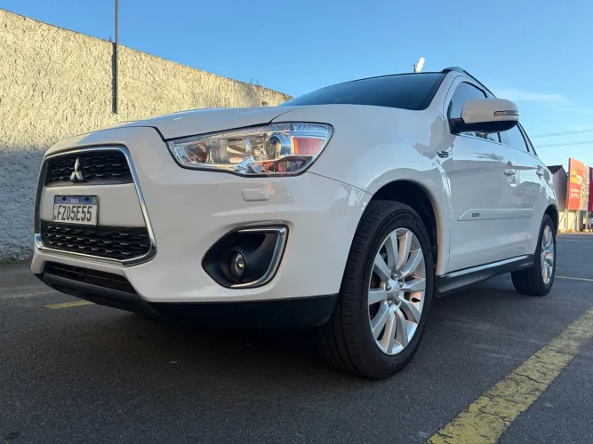 Mitsubishi ASX 2.0 16V 4X4 160cv Aut. 2015