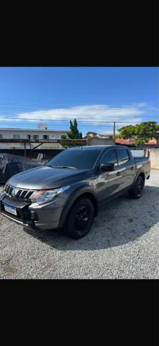 Mitsubishi L200 Tri. Outdo. GLS 2.4 CD 4X4 Die. AUT 2023