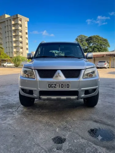 Mitsubishi Pajero TR4 2.0 Flex 16V 4X2 Aut. 2015