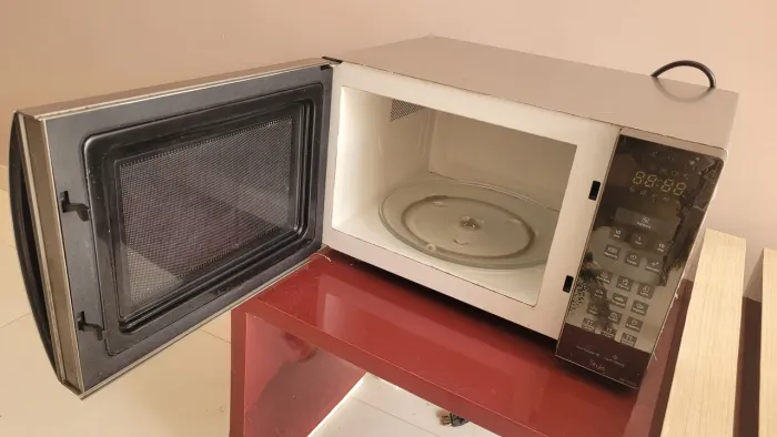 Vendo micro-ondas Panasonic 34L em ótimo estado