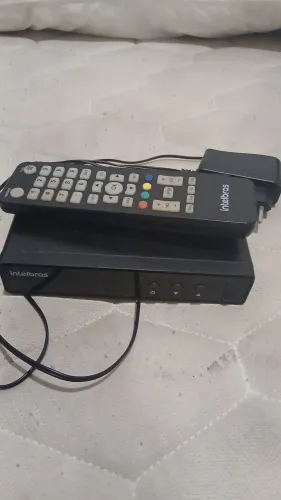 conversor e gravador digital de TV da marca Intelbras
