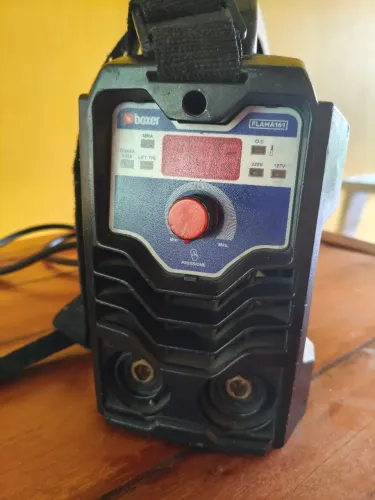 Máquina solda Boxer