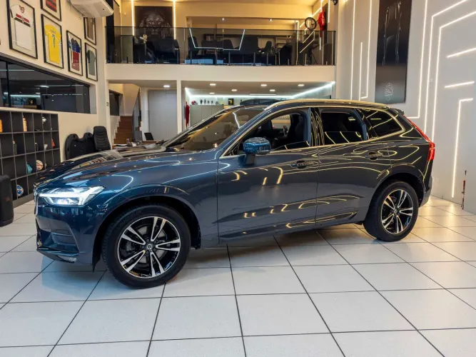 Volvo XC 60 T-5 Momentum 2.0 254cv AWD 5P 2020
