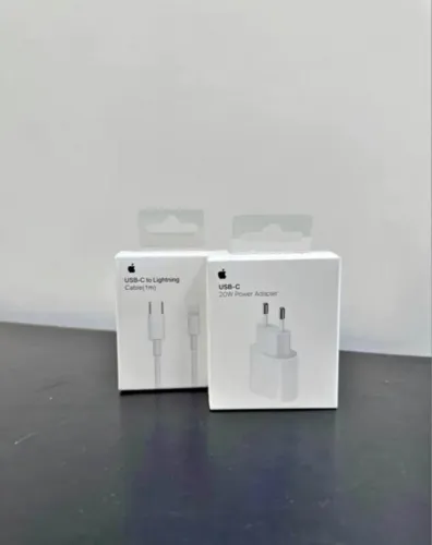 Carregador de iPhone