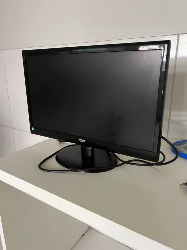 Monitor AOC 21,5" Full HD e2250Swn - Funcionando 100%