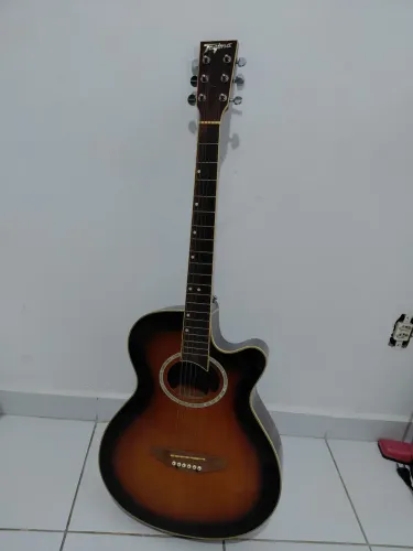 Violão tagima 