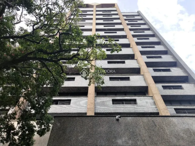 SALA COMERCIAL MOBILIADA NA AV MARIANTE