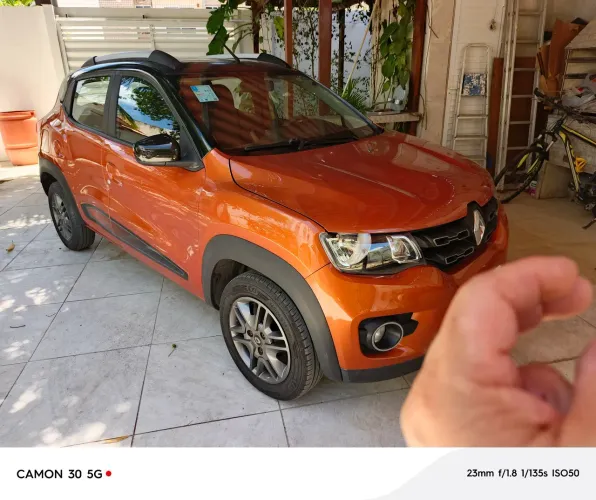 Renault Kwid Intense 1.0 Flex 12V 5P Mec. 2018