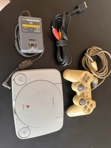 PlayStation 1 Baby - Leitor bom!