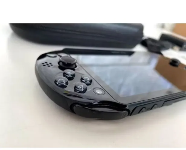 Ps Vita Slim